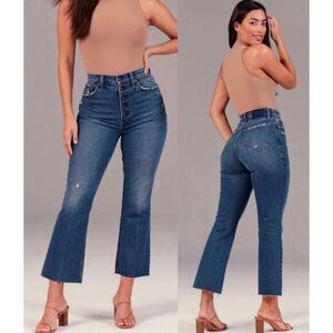 A&F Kick Flare Ultra High Rise 26 Regular Medium‎ Distressed Button Fly